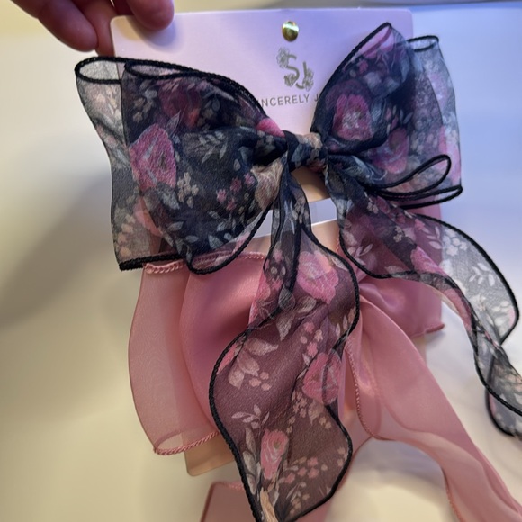 🎀GIVEAWAY for Posh SHOW! Sincerely Jules Pink Hair Bow, Headbands, Hawaii Clips - Picture 3 of 6